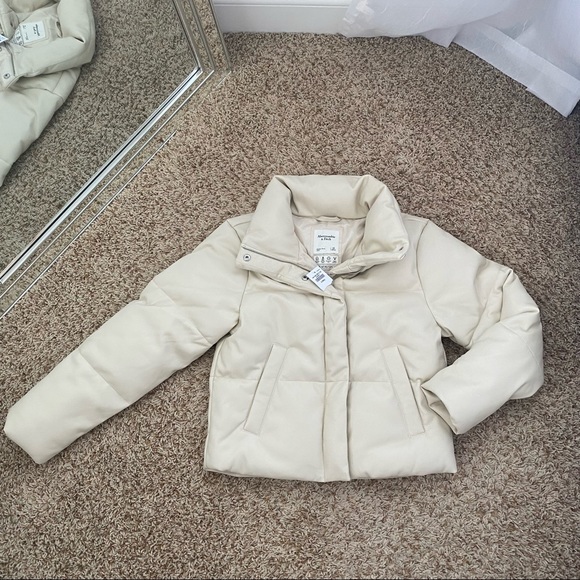 Abercrombie & Fitch Jackets & Blazers - Abercrombie and Fitch white vegan leather oversized jacket